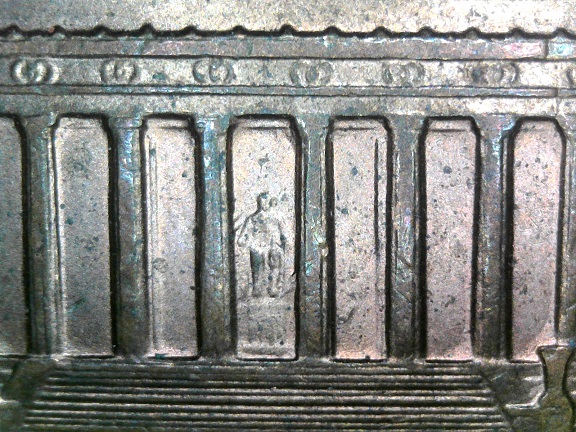 Bank-Bag-Find-2000-D-LMC-WDDR-001
